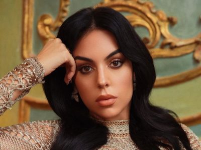 Las fotografías más despampanantes de Georgina Rodríguez, la novia de Cristiano Ronaldo, en el mar