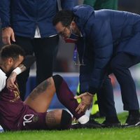 Alerta máxima en el PSG y Brasil por Neymar