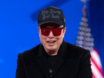 Algunas agencias, como el FBI y el Pentágono, ordenan a empleados ignorar indicaciones de Musk