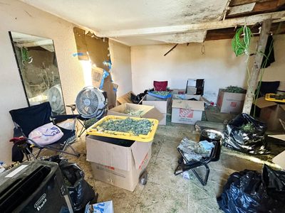 Encuentran a decenas de víctimas de trata en condiciones “horribles” en California