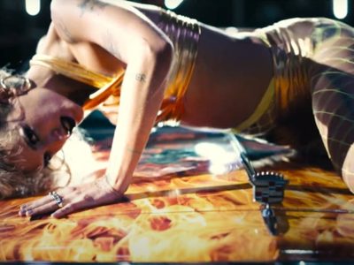"Titane": brutal, grotesca, brillante