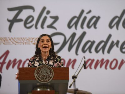 García Vilchis desestima reportaje de Proceso sobre fallas en Cofepris; lo llama "sensacionalista"