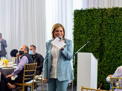 Juez retira pasaporte a candidata del PAN a la gubernatura de Chihuahua