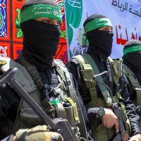 Hamas publicó fotos de los rehenes que todavía están bajo cautiverio tras el ataque del 7 de octubre de 2023