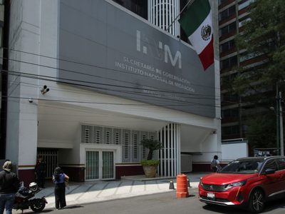 INAI ordena al gobierno revelar costo de estaciones migratorias