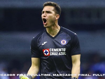 Cruz Azul se impuso en penaltis al Necaxa y avanza a cuartos de final