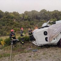 Accidente en Villa la Angostura: bomberos trabajaron más de siete horas en el rescate de las víctima