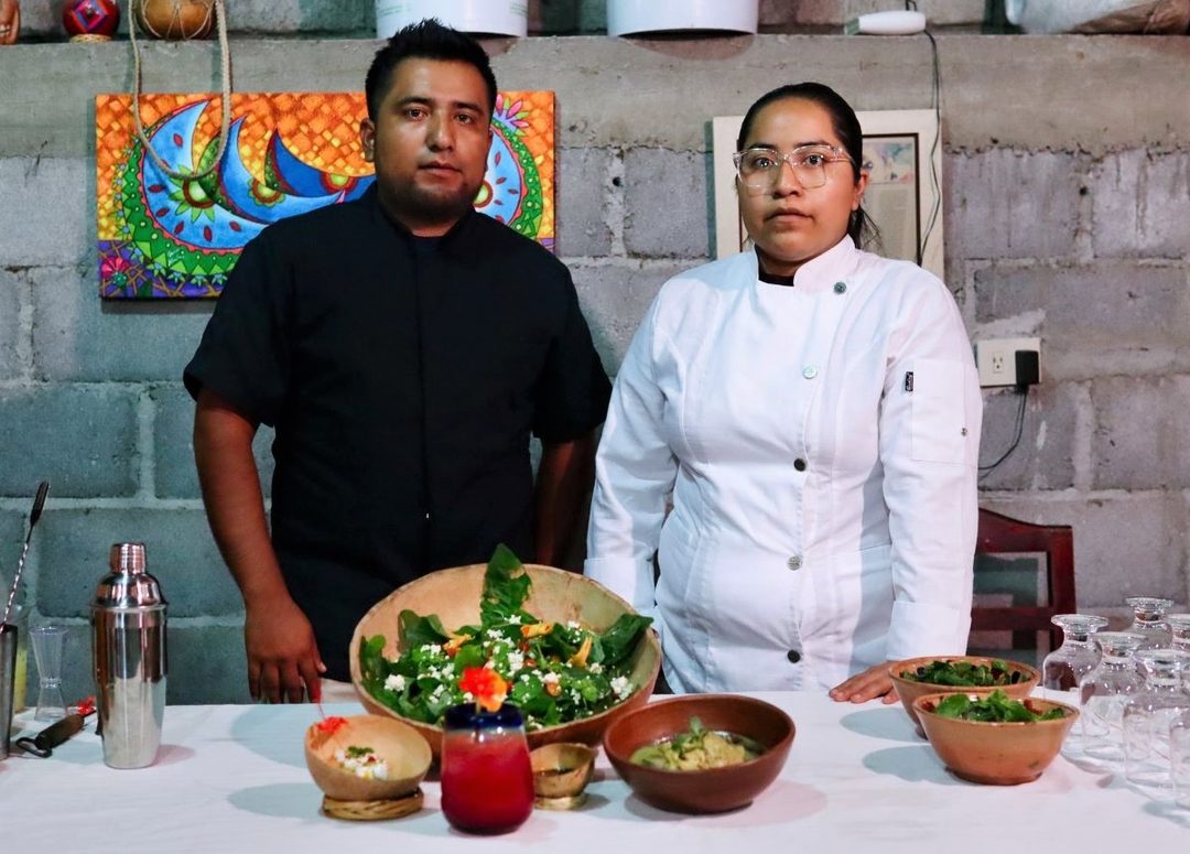 Finlandia. Después de la premier la Chef Alicia Zárate y su esposo ofrecen cena