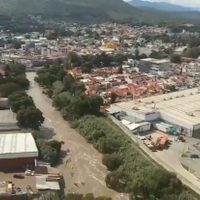 Gobierno de Hidalgo pide evacuar de inmediato zona cercana al río Tula