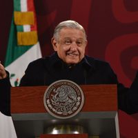 AMLO defiende nombramiento de Pavlovich y Salmerón; México es “plural”, dice