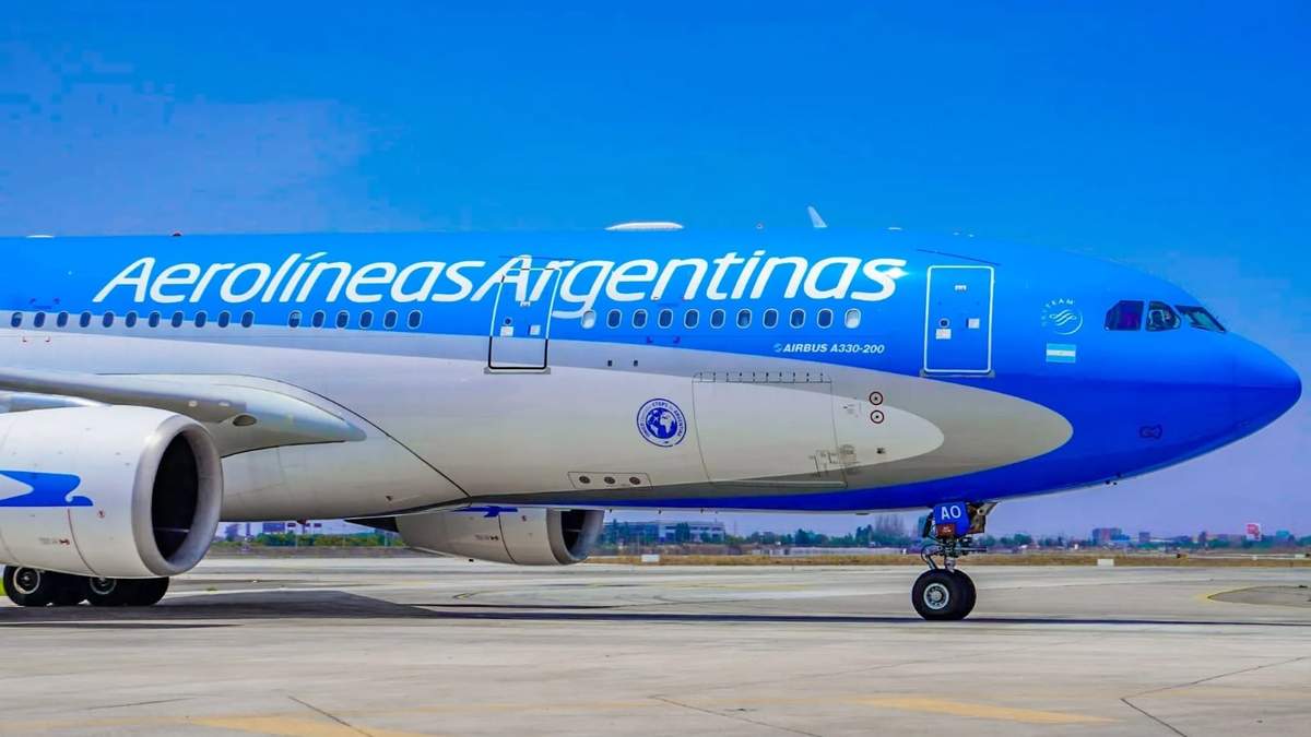 Por los paros, Aerolíneas Argentinas ha tenido que cancelar vuelos. Fuente: (X)