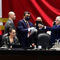 Diputados eliminan horario de verano; pasa al Senado