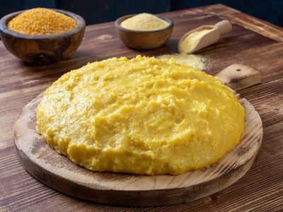 ¿Te sobró polenta? No la tires, prepará unos exquisitos y crocantes bizcochitos