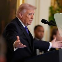 “Es muy tarde”: Trump descarta diálogo con Irán en el cuarto día de ataques