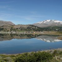 El video que demostraría que se vierten líquidos cloacales en el lago de Caviahue