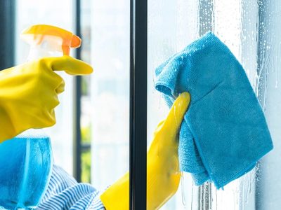 Trucos para dejar limpios e impecables los vidrios y los espejos