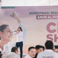 “Sigamos haciendo historia”: Sheinbaum promete estabilidad económica y política en el país