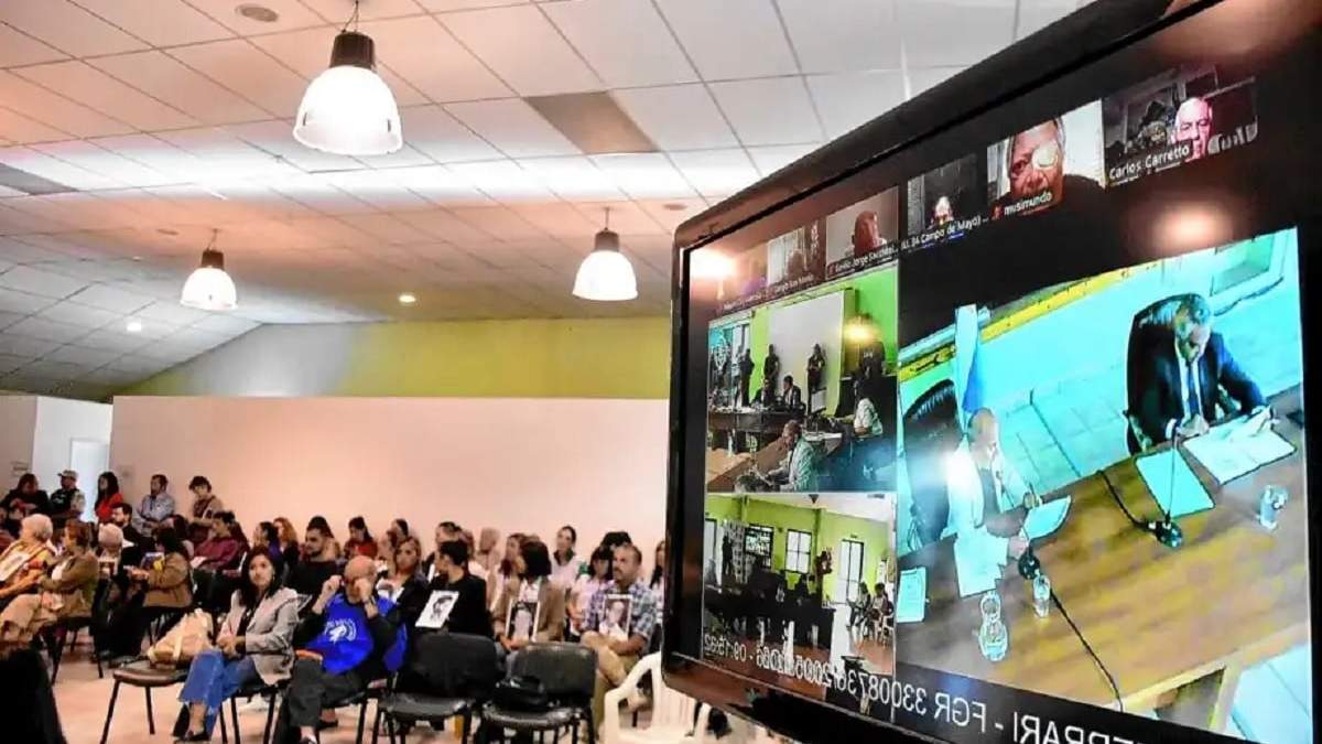 Las audiencias se desarrollan en la sede de AMUC. Fuente: (Matías Subat)