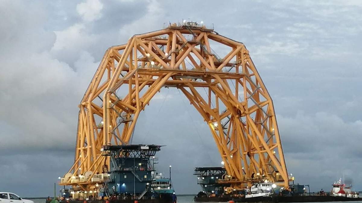 El Catamarán VB-10,000, de 8 mil toneladas y 88.39 metros de longitud