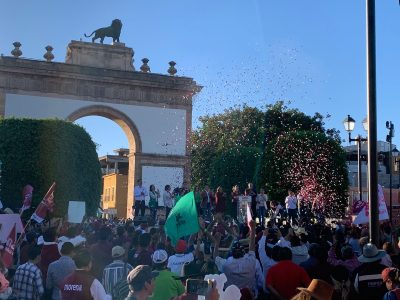 Sheinbaum presume músculo en visita por León y San Miguel Allende