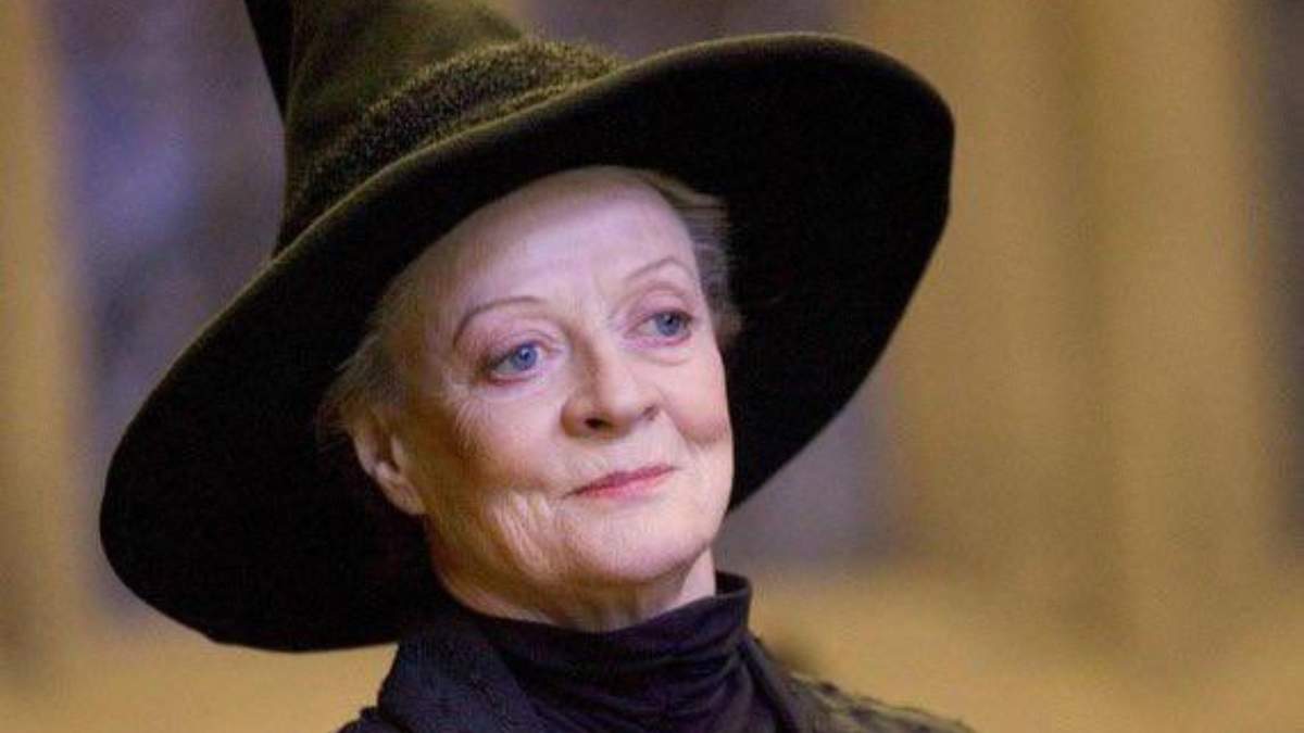 Maggie Smith como la profesora Minerva McGonagall en siete películas de Harry Potter