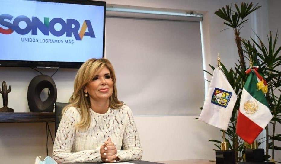 La gobernadora Claudia Pavlovich anunció que tiene covid-19