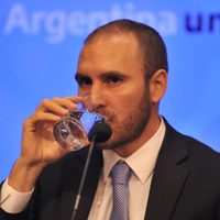 Guzmán se reúne con el FMI en medio de crecientes expectativas