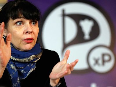 Los "piratas" renacen en Islandia