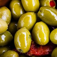 Caprichos de cuarentena: sube la venta de productos para picar y beber