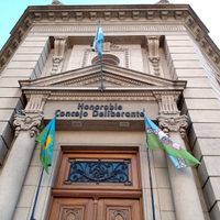 Denuncian que concejales robaron una lapicera y una cadena del despacho de un colega en la provincia de Buenos Aires