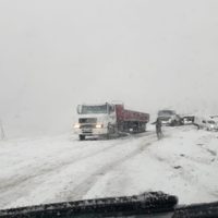 Siete personas quedaron varadas en la ruta 13 por el viento blanco