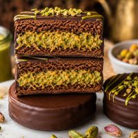 Cómo hacer el alfajor Dubai: la versión casera del postre más deseado en redes