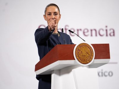 “No ayudan”: Sheinbaum lamenta pronósticos de recesión de la OCDE