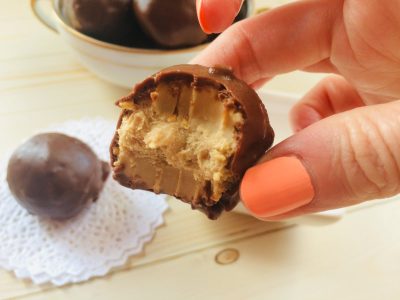 Bombones fit estilo Bon o Bon y sin azúcar: facilísimos de hacer en casa para comer sin culpa