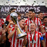 Estudiantes de La Plata sumó otro título ante Platense: el Trofeo de Campeones