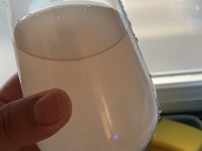 Luego del temporal, los vecinos de Neuquén denuncian agua turbia en sus casas