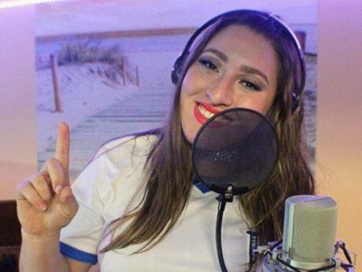 ¡Increíble! Conoce a la cantante hondureña que está haciendo historia en E.E.U.U. ¡Una triunfadora!