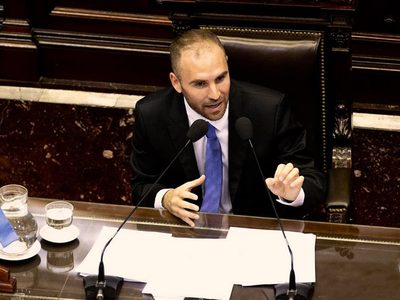 El Gobierno envió al Congreso el proyecto de ley para el canje local de la deuda