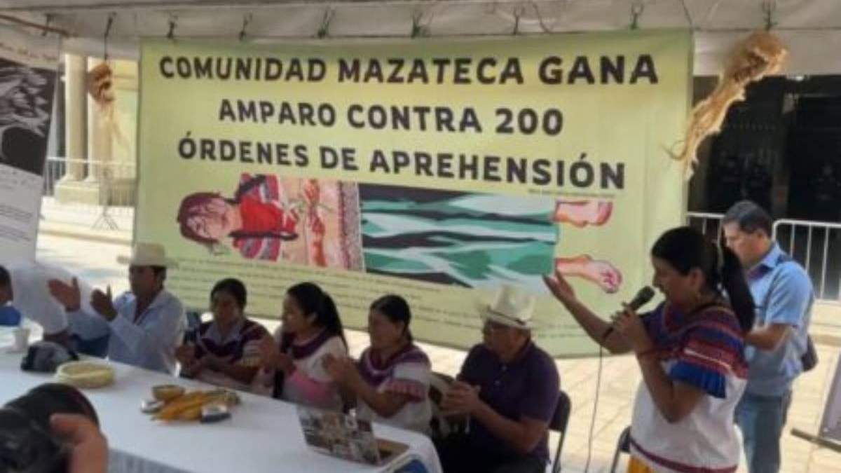 Comunidad mazateca obtiene amparo contra 200 órdenes de aprehensión