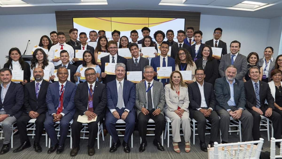 Iniciativa por los Jóvenes