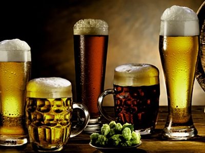 El mundo de la cerveza artesanal se abre camino en la crisis