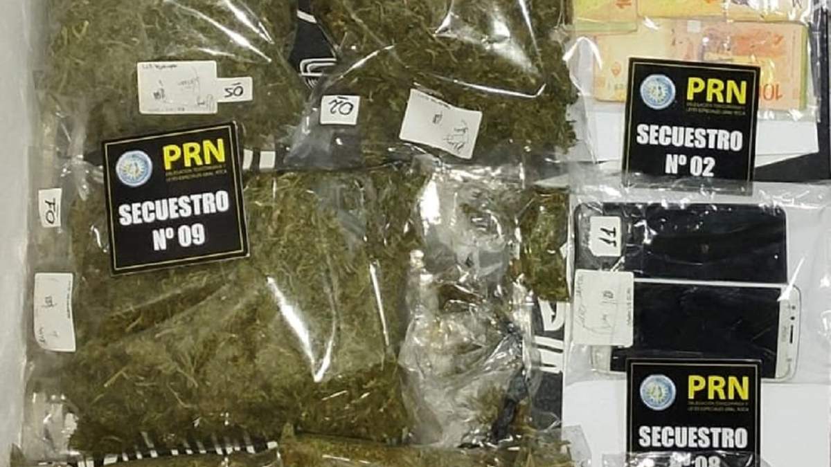 La droga fue incautada durante un operativo realizado por la Policía de Río Negro. Fuente: (Policía de Río Negro).