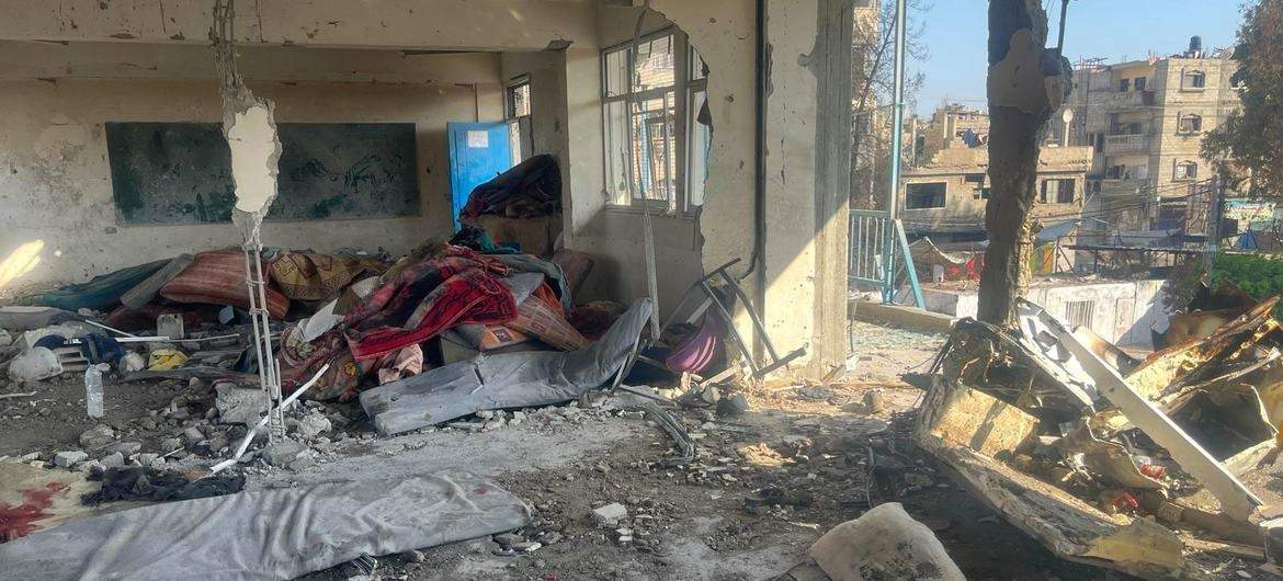 Israel vuelve a bombardear una escuela donde había refugiados