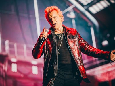 De cara al regreso de Billy Idol a México, el rockero lanza reediciones en vinilo