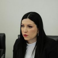 Banxico advierte posible recesión en el primer año de Sheinbaum por guerra comercial de Trump
