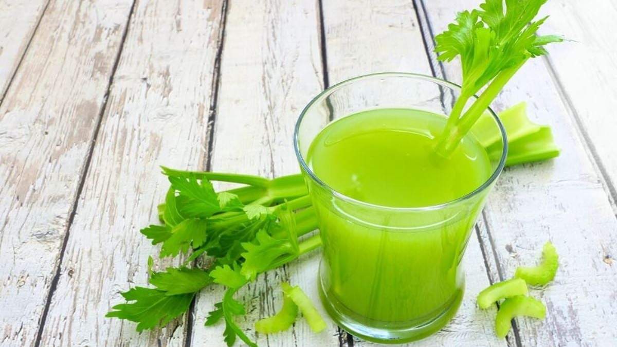 Jugo de apio. Fuente: (Instagram)