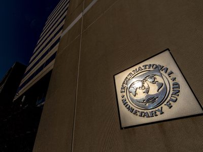 FMI prevé crecimiento mundial, pero advierte sobre planes de Trump en aranceles y deportaciones
