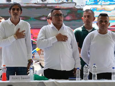 Colombia y disidencia de las FARC anuncian cese de acciones ofensivas bilaterales