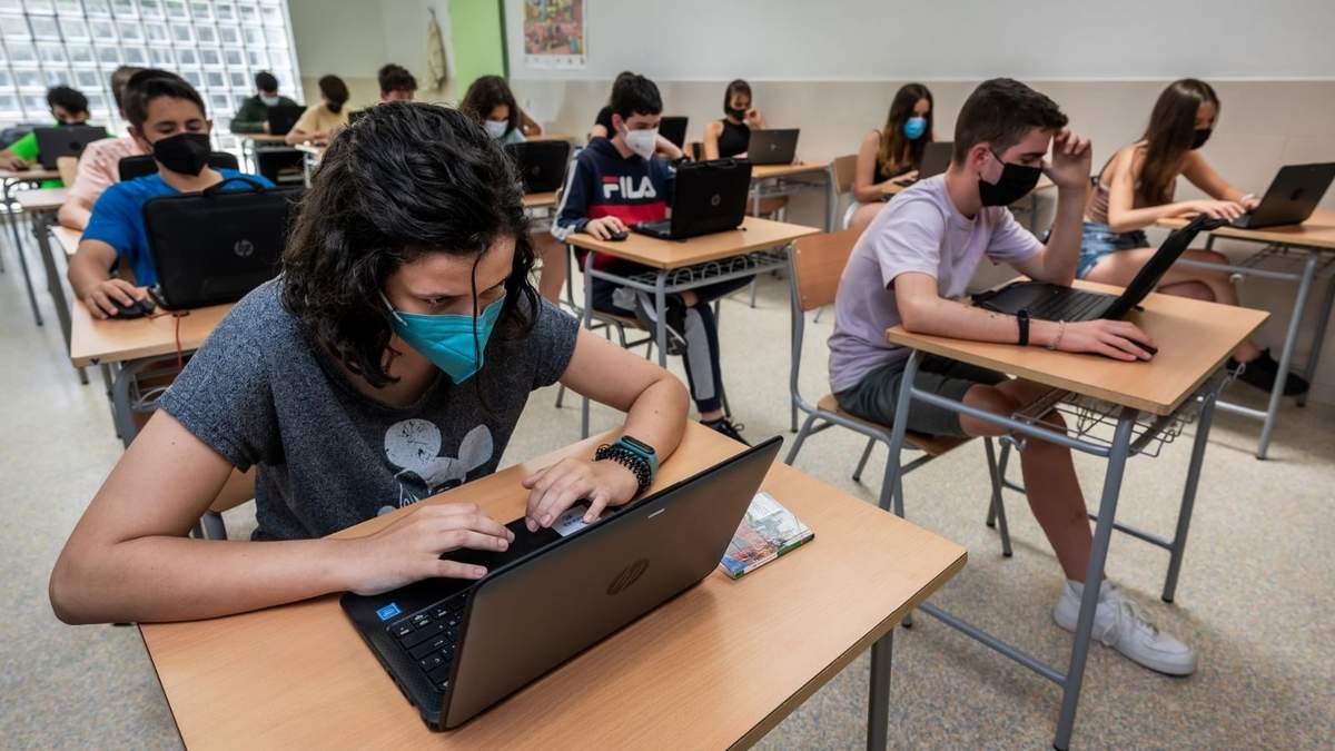 Los estudiantes podrán formar equipos para participar de la competencia. Fuente: (Twitter)