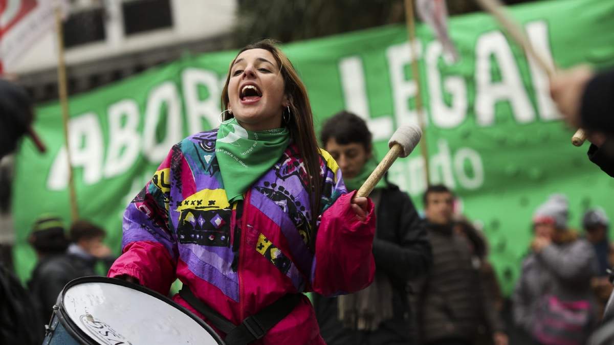 Aborto legal, seguro y gratuito (foto: Twitter).